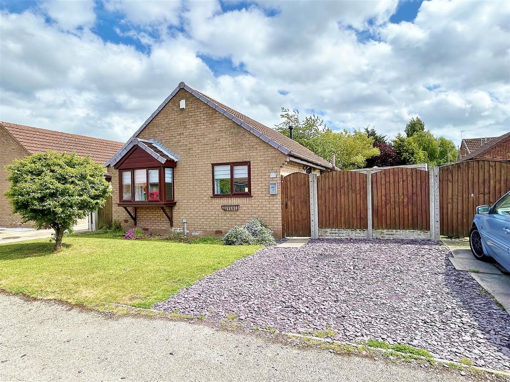 Property photo 1 of 14 Front External