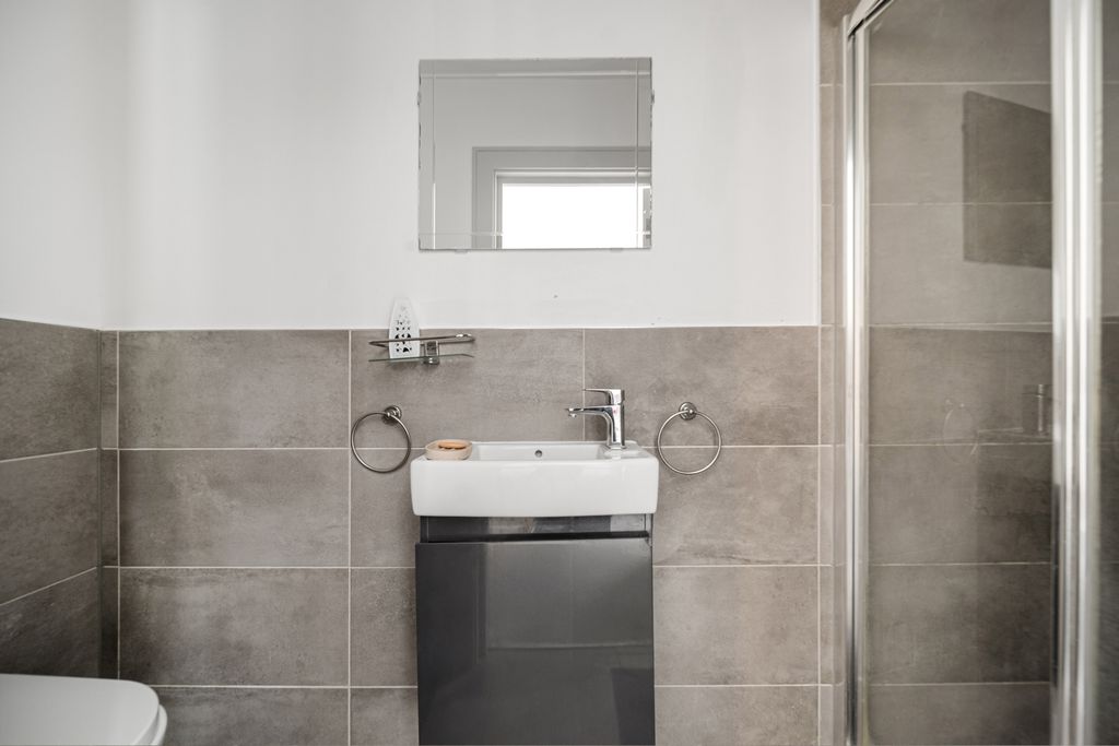 Additional image 11 of 2 bed flat for saleWatling Street, Bexleyheath DA6