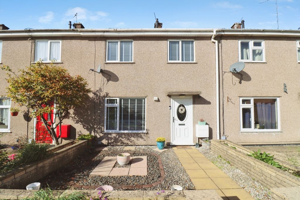 Property photo 1 of 16 Pbox-Img.Jpg