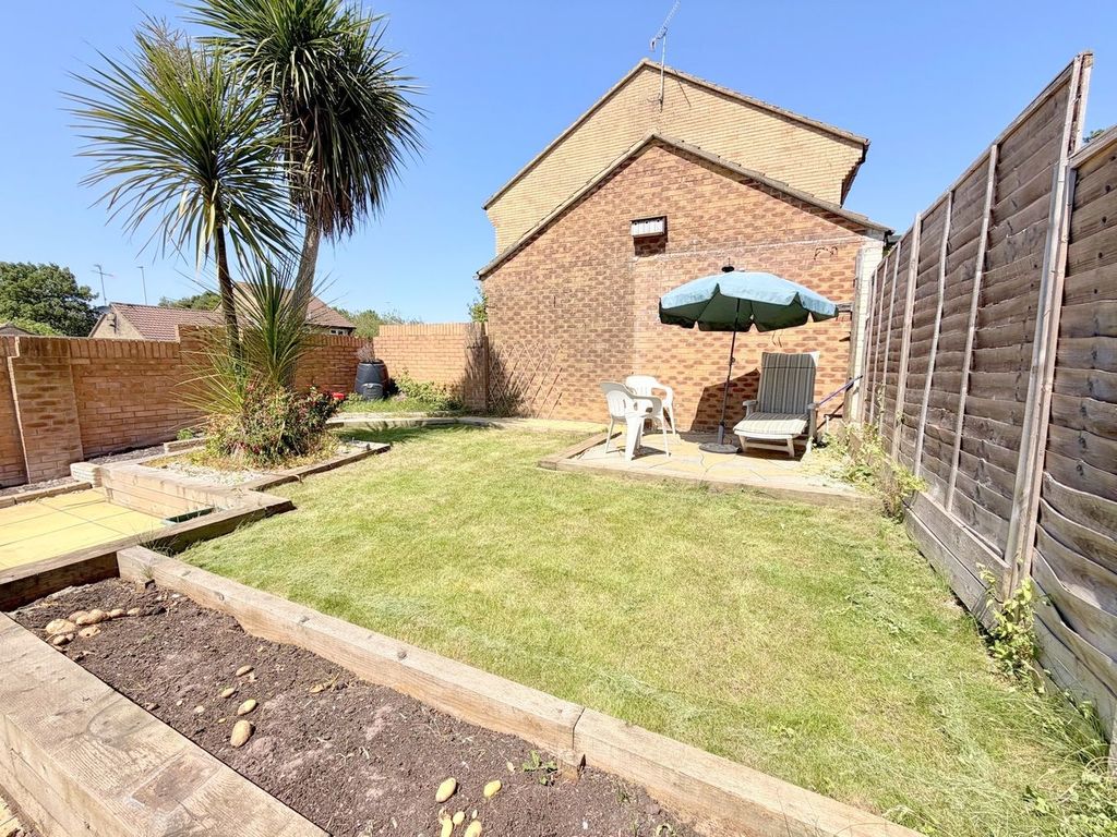 Property photo 3 of 23