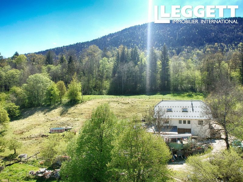 Property photo 2 of 10