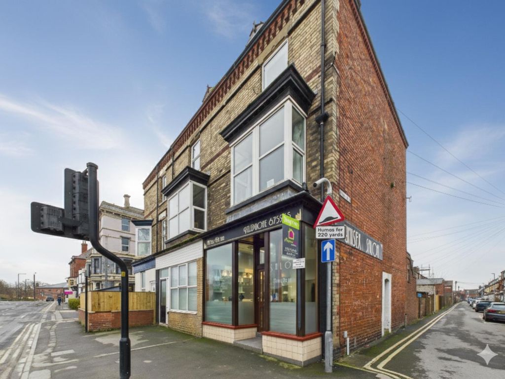 Property photo 1 of 37 Front Exterior