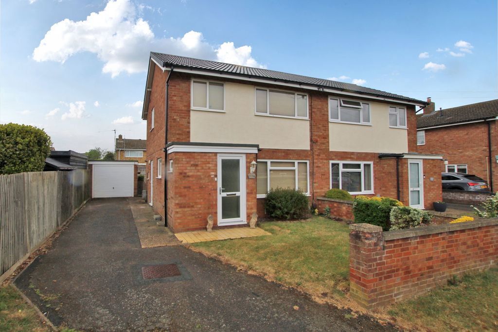 Property photo 1 of 14