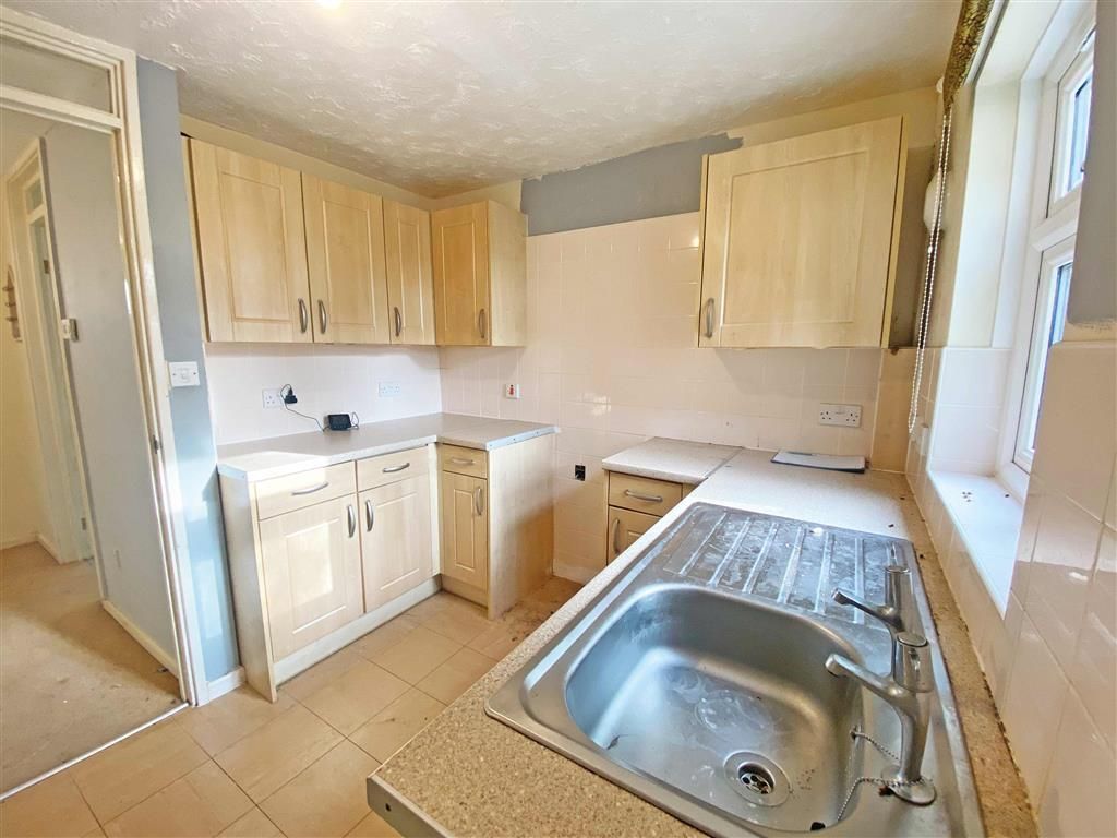 Property photo 3 of 18