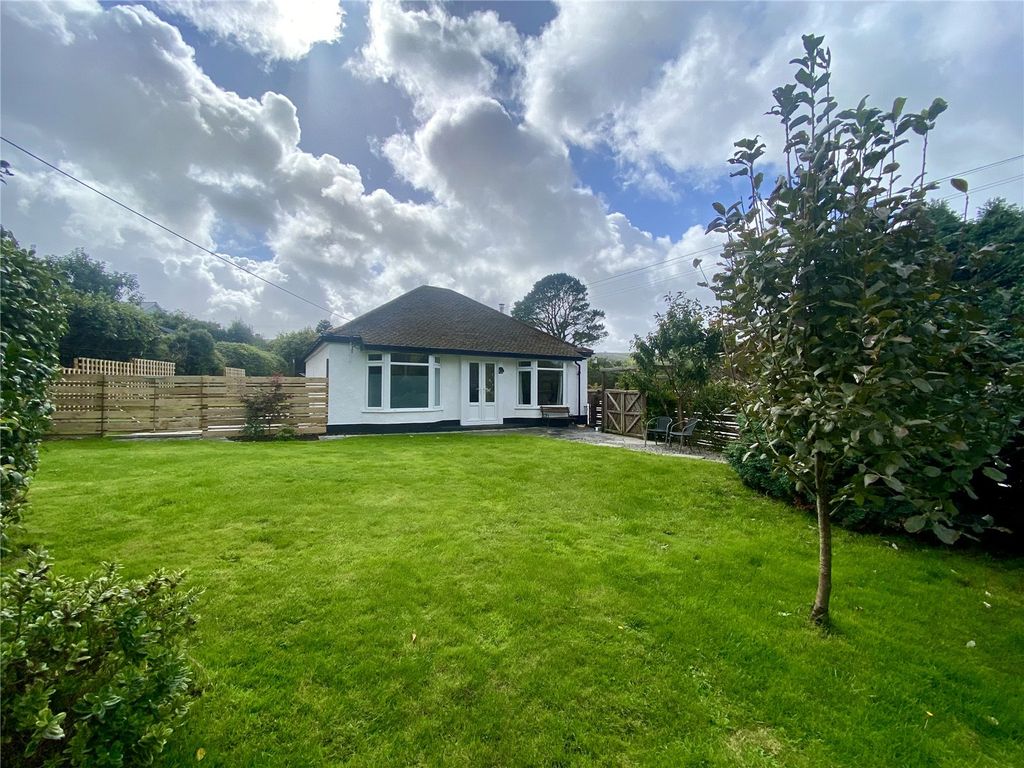 Property photo 1 of 27 Picture No. 04