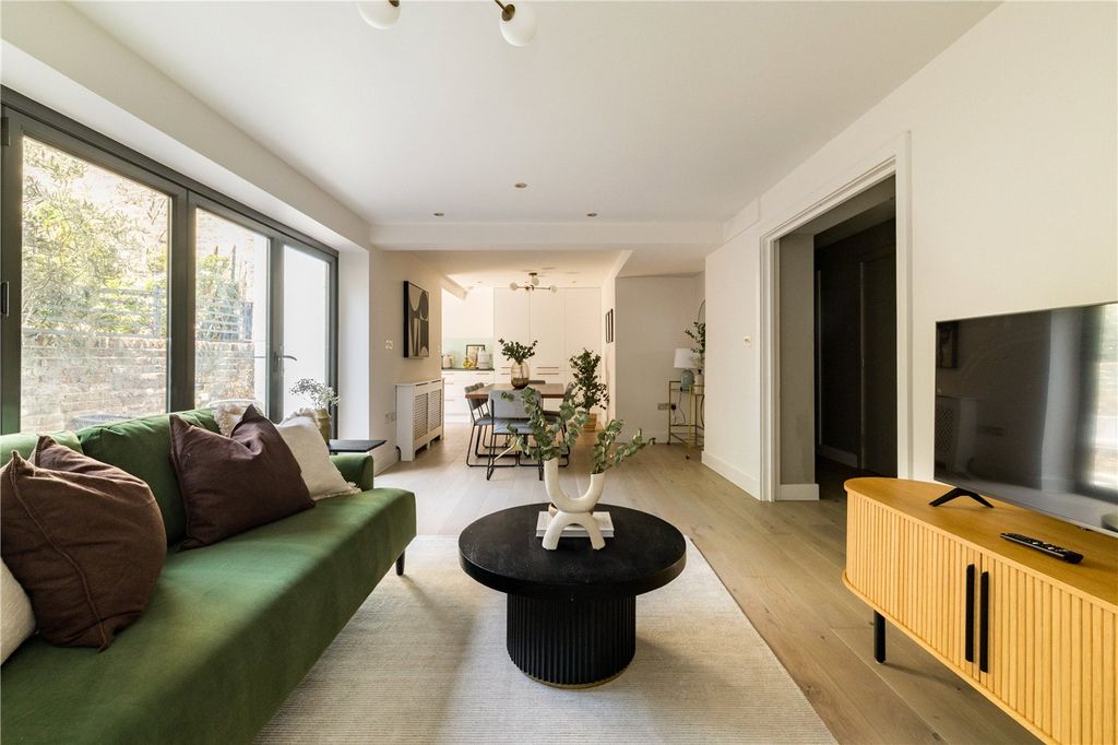 Property photo 1 of 13 Picture No. 83