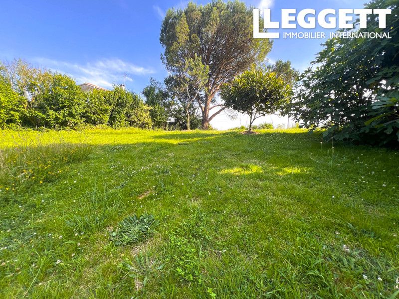 Property photo 3 of 5