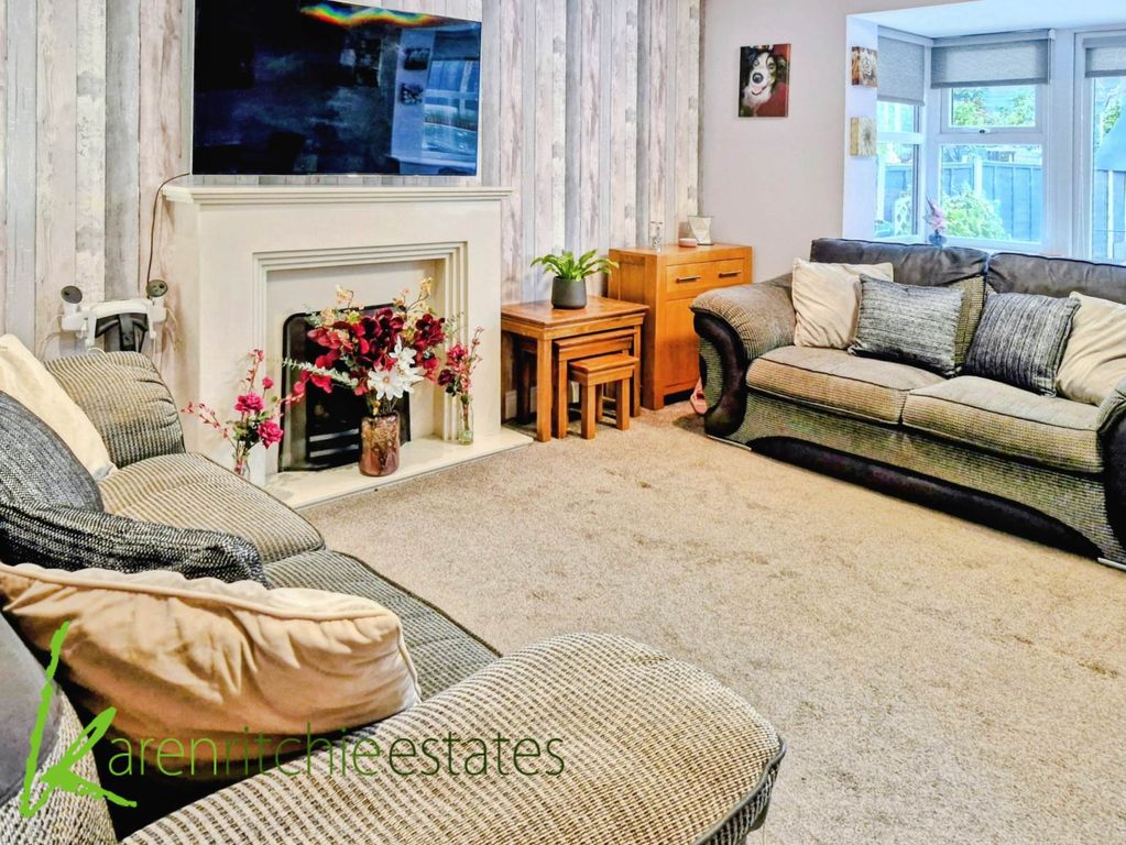 Property photo 2 of 24