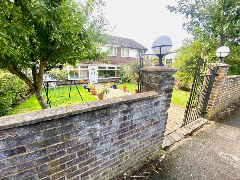 Property photo 3 of 25