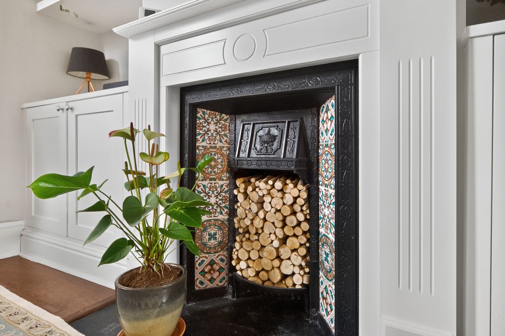 Property photo 1 of 26