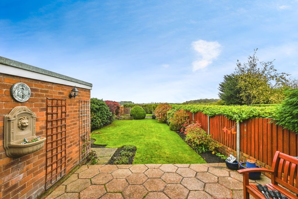 Property photo 1 of 17 Photo