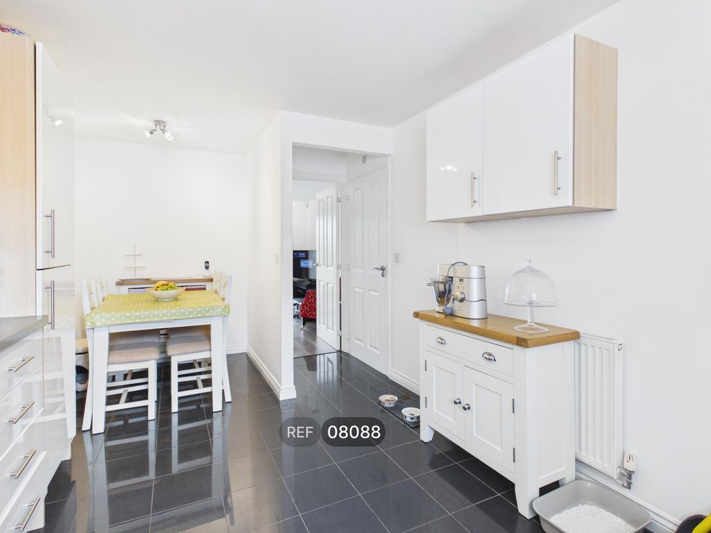 Property photo 3 of 31 Kitchen/Dining Room