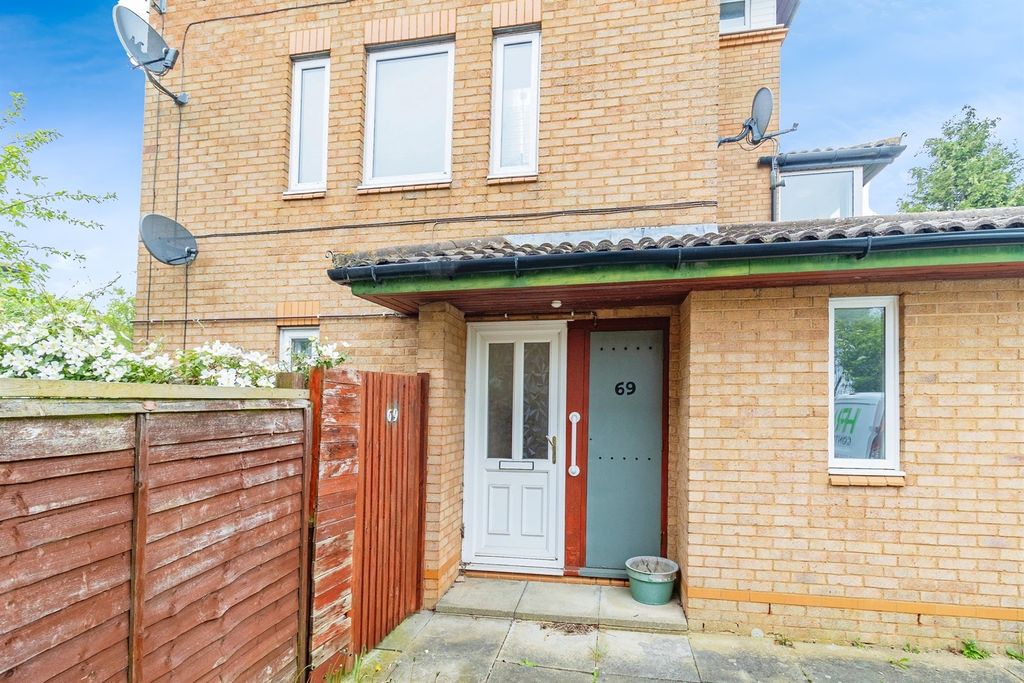 Property photo 1 of 15