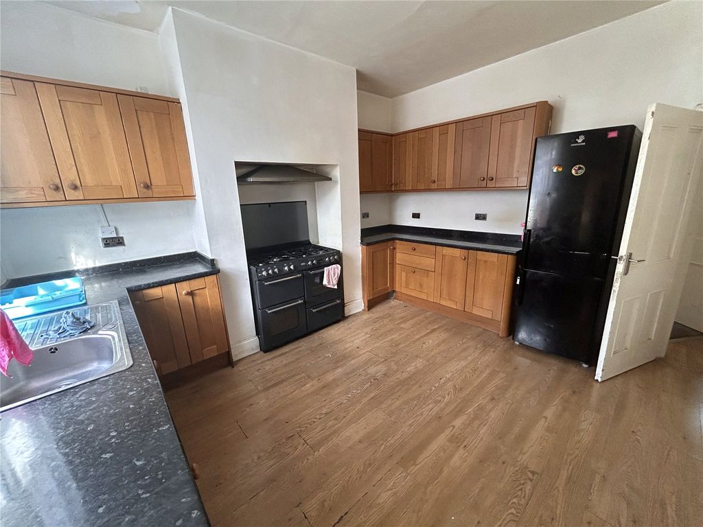 Property photo 3 of 12 Picture No. 08