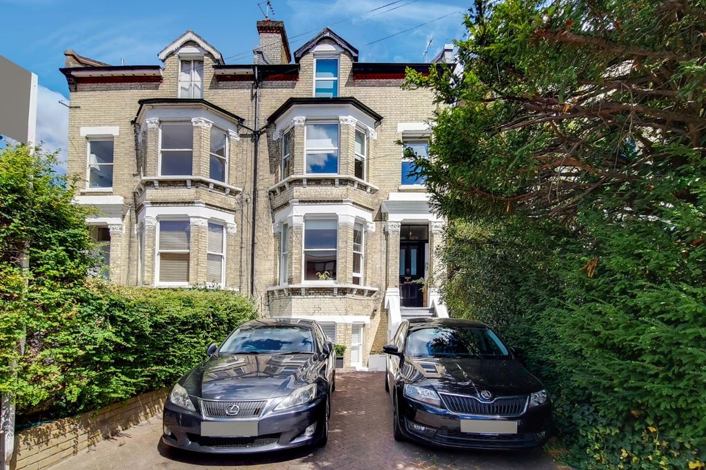 Property photo 1 of 6 Front