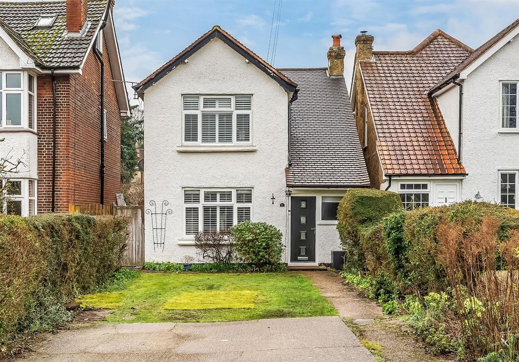 Property photo 1 of 12 Front.Jpg