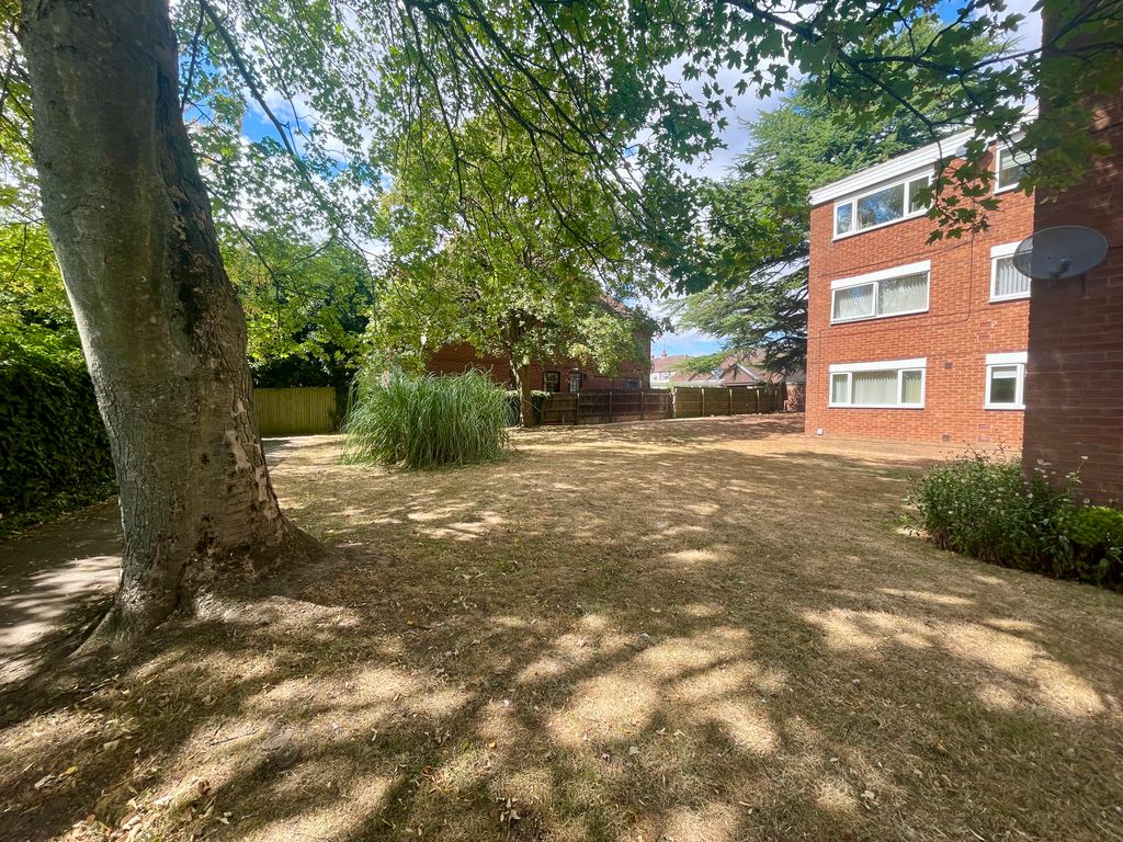 Property photo 3 of 9