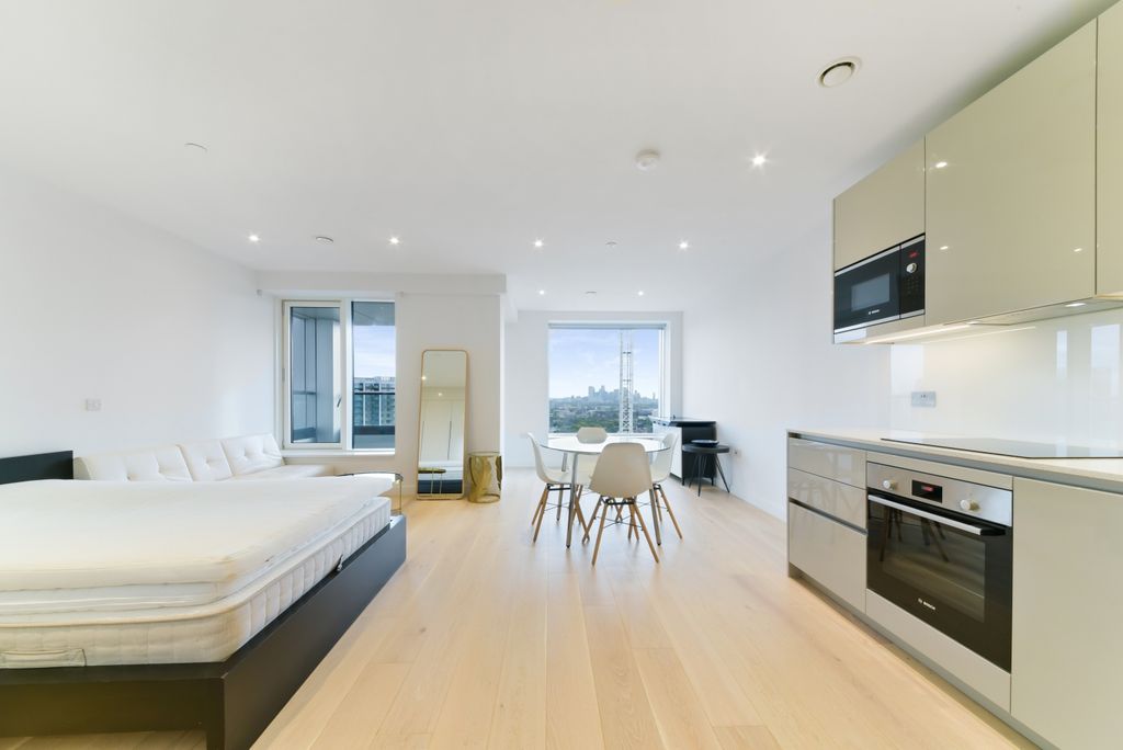 Property photo 2 of 11 Hurlock Heights, Ele