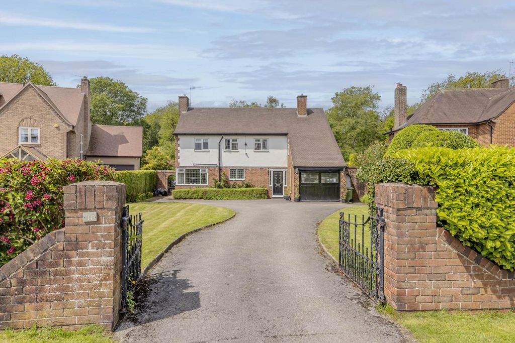 Property photo 1 of 51