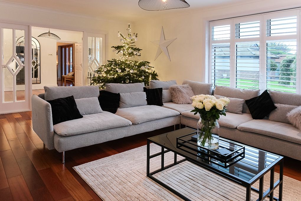 Property photo 2 of 33