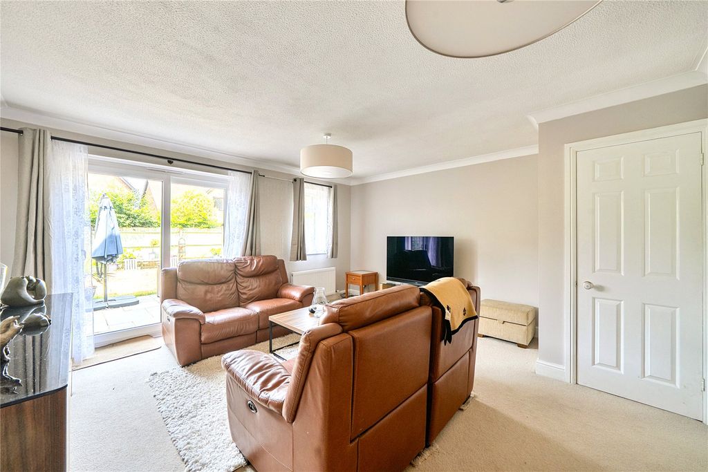 Property photo 2 of 14 Picture No. 22