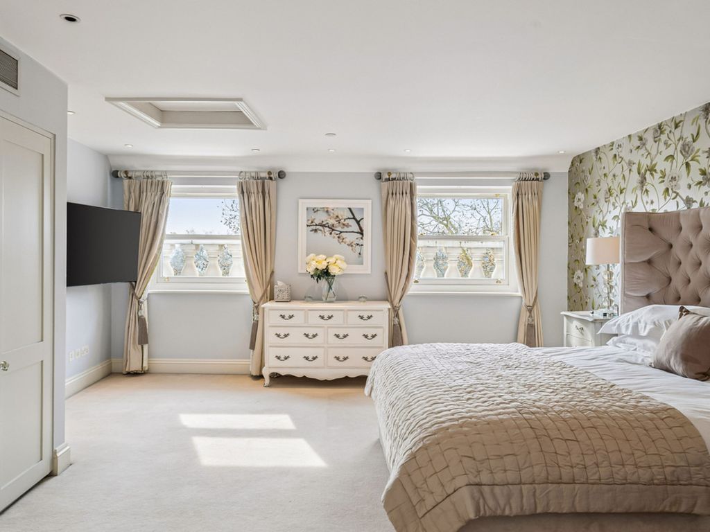 Additional image 27 of 10 bed villa to rentHyde Park Place, London W2