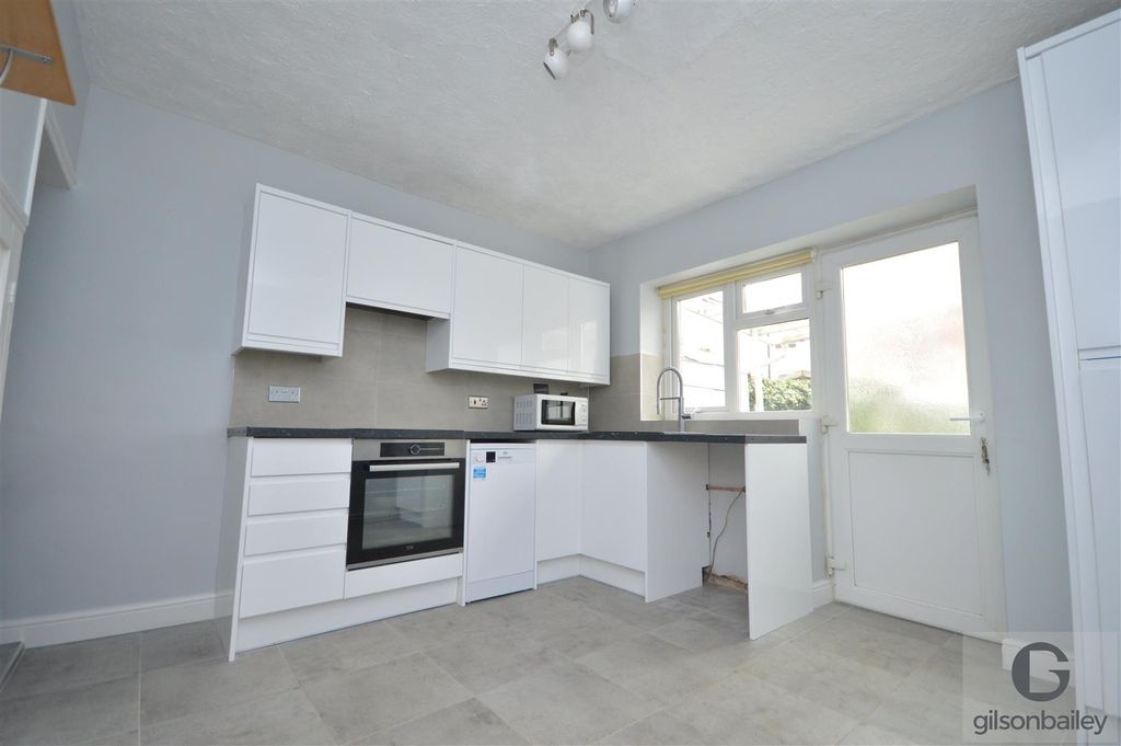 Property photo 2 of 9 Dsc_8600.Jpg