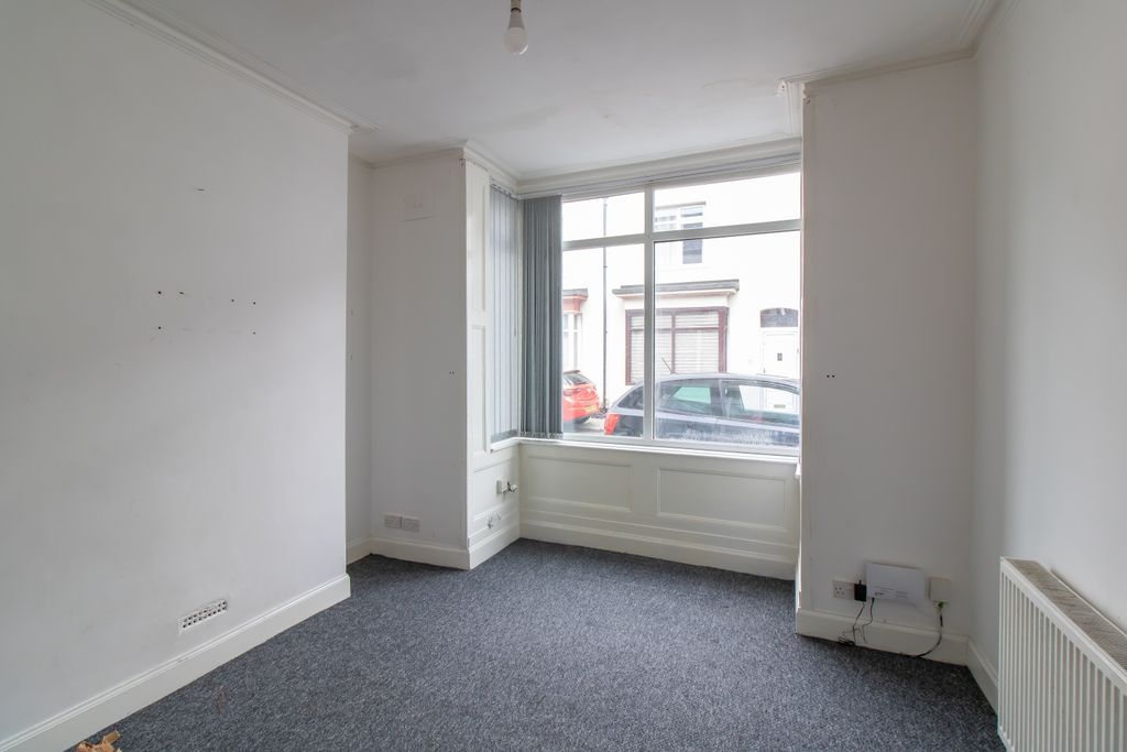 Property photo 2 of 14 Image 1