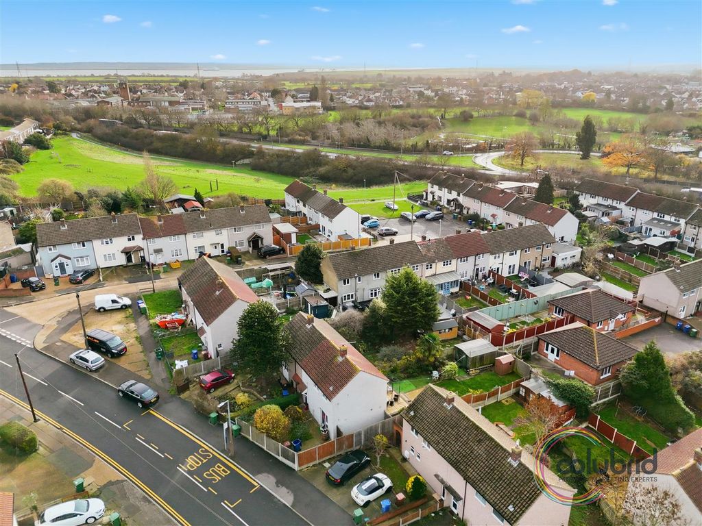 Property photo 3 of 14 Dji_20250724093225_0043_D.Jpg