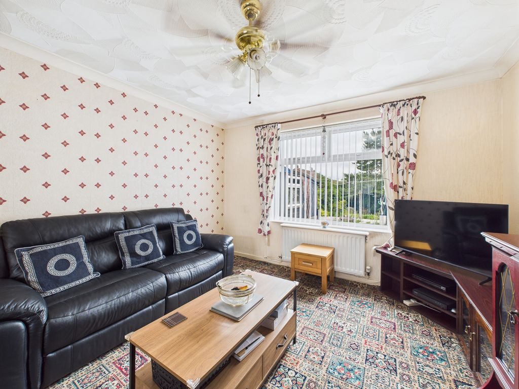 Property photo 3 of 29