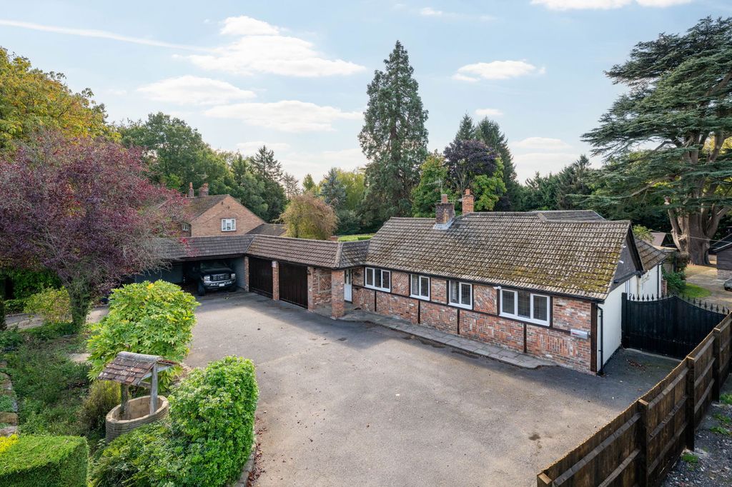 Property photo 1 of 31