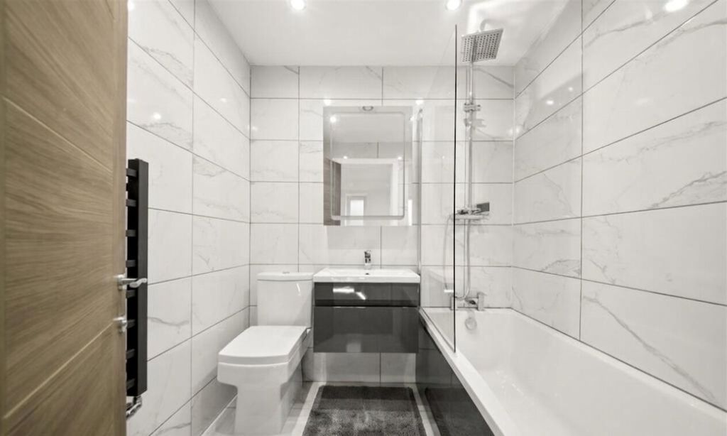 Property photo 3 of 10 Photo 8