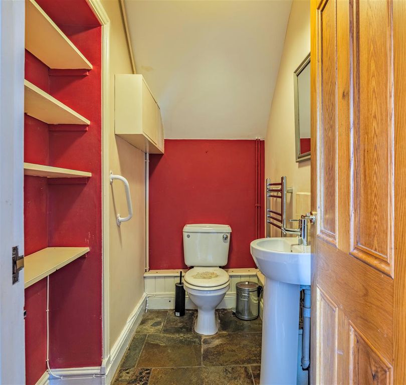 Additional image 11 of 6 bed farmhouse for saleLot 1 - Hill Court Farm, Pershore, Worcestershire WR10