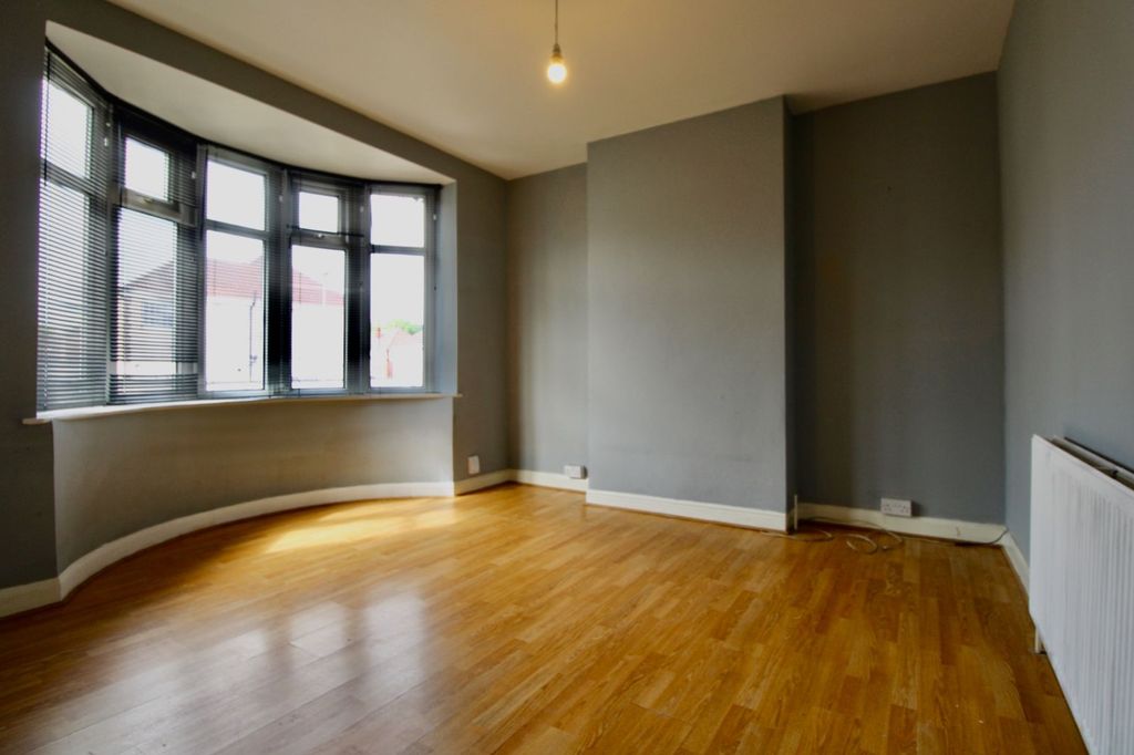 Property photo 2 of 9 Bl Reception Room 1