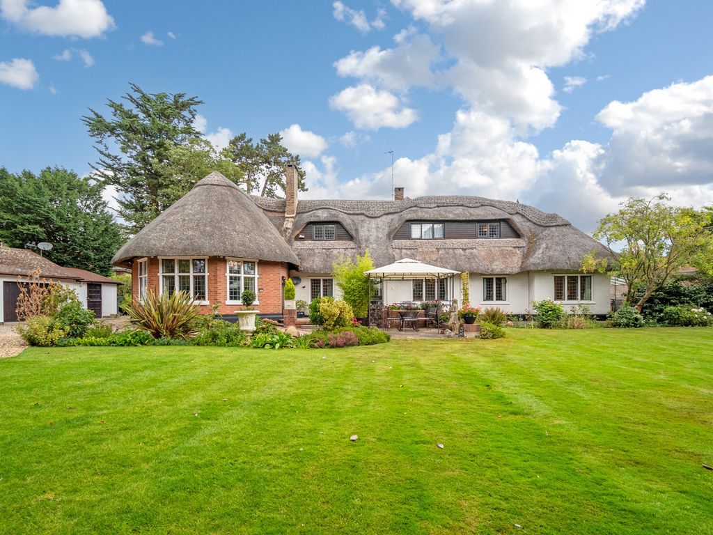 Property photo 1 of 25