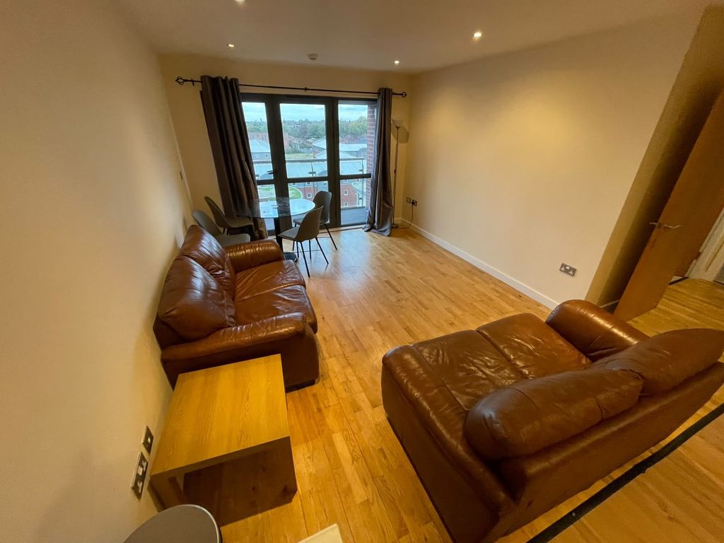 Property photo 3 of 8