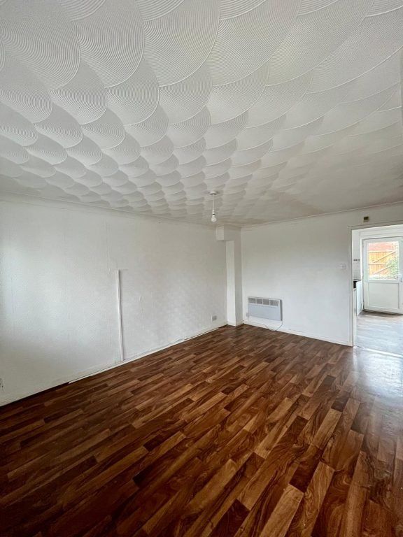 Property photo 2 of 18 Photo-2024-11-08-11-11-37 (1)