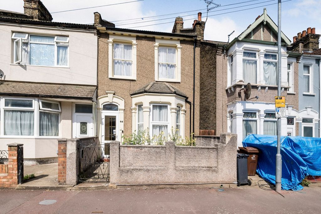Property photo 1 of 18 Pbox-Img.Jpg