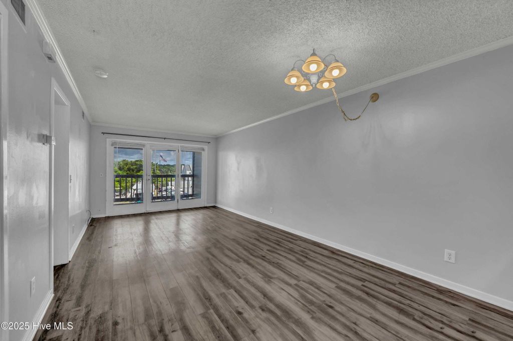 Property photo 3 of 30 <Alttext/>