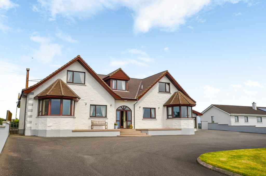 Property photo 1 of 83