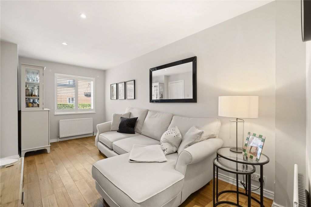 Property photo 3 of 13 Picture No. 09