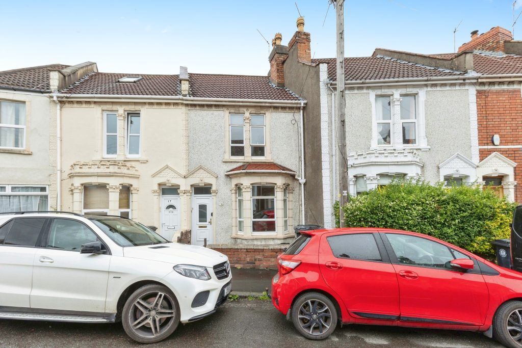 Property photo 2 of 12
