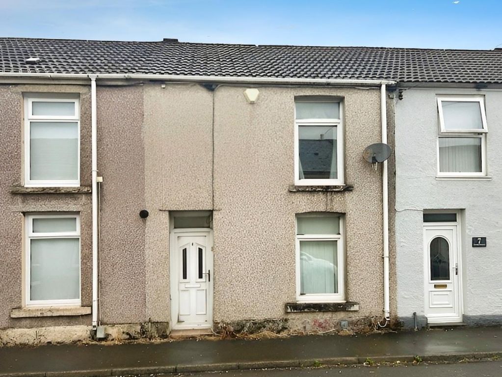 Property photo 1 of 3