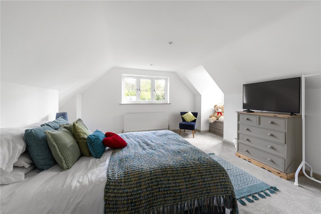 Additional image 13 of 5 bed detached house for saleRoundals Lane, Hambledon, Godalming, Surrey GU8