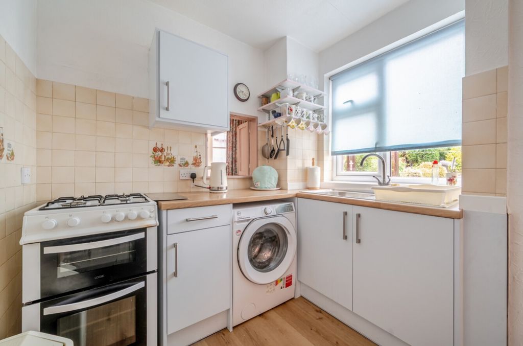Property photo 3 of 23 1488314-15-6A54ce553A401