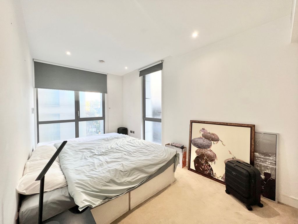 Property photo 3 of 12 Gallery