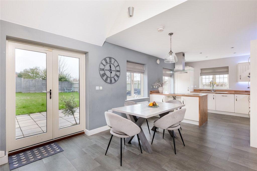 Property photo 3 of 18 Picture No. 07