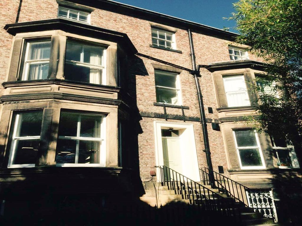 Property photo 2 of 15 A Charming Traditional Brick Terraced House With l...