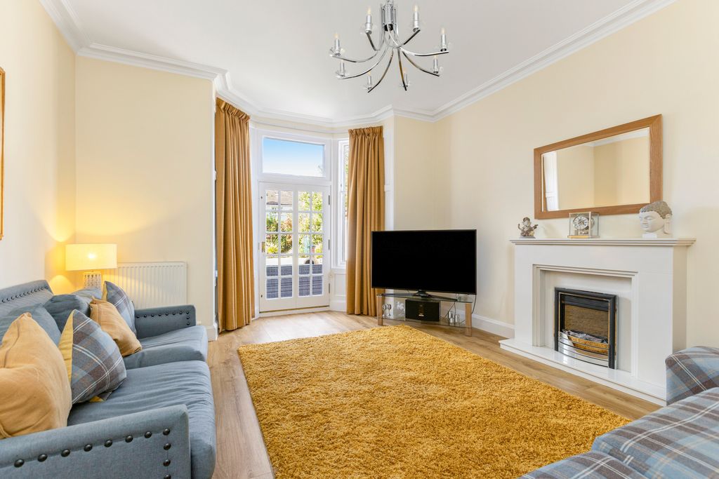 Property photo 2 of 24 Property Image 2