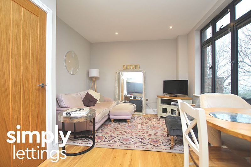 Property photo 2 of 16 Photo 6